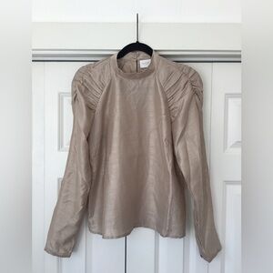 Beautiful Gold Top from Vila Clothing. Size 34 (S)